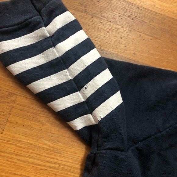 🎉3 For 15$🎉Little captain blue t-shirt size 12 months. - Picture 5 of 5